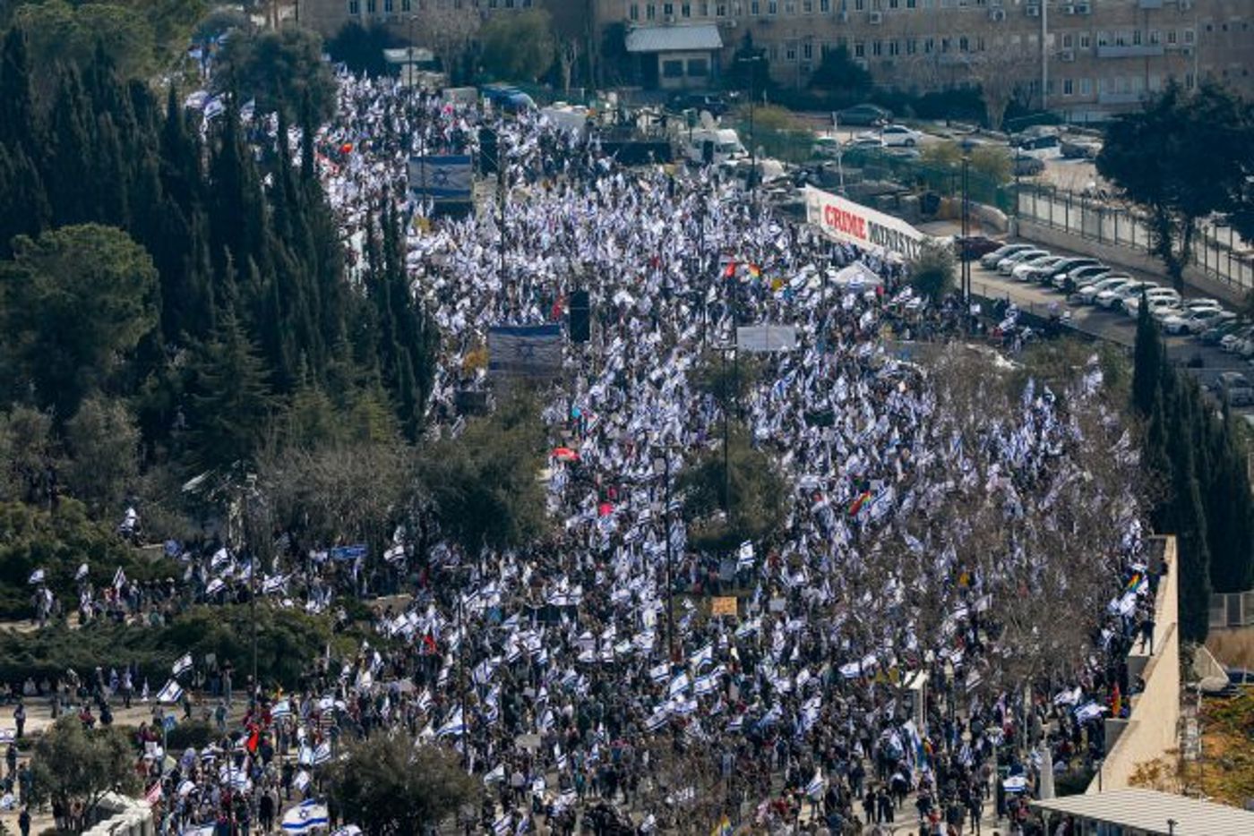 מפגינים מסביב לכנסת, הבוקר