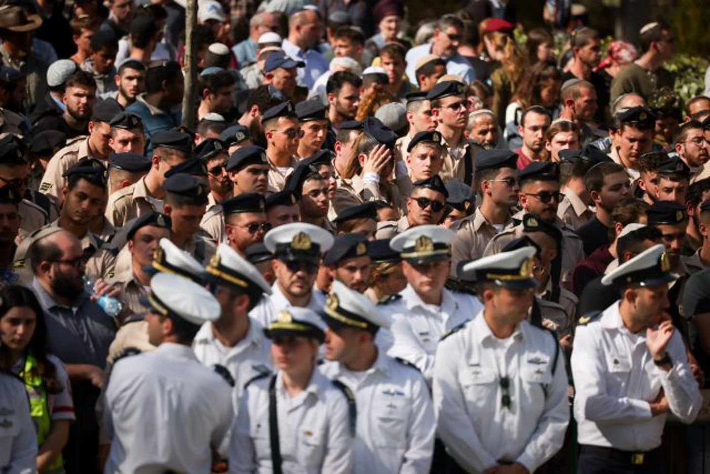 צפו: נרצחי הפיגוע, הלל ויגל יניב הובאו למנוחות