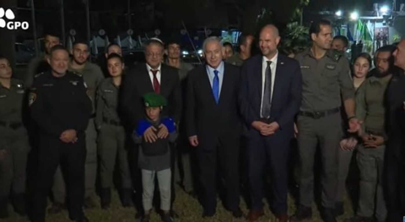 נתניהו, אוחנה ובן גביר עם לוחמי מג"ב