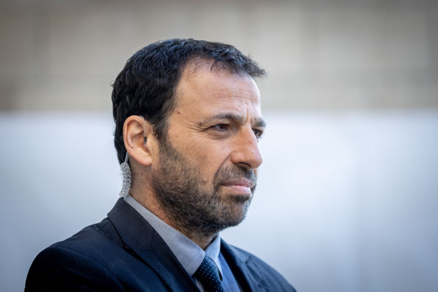 רביב דרוקר מטיל פצצה: זו הסיבה שהרצוג בחר צד