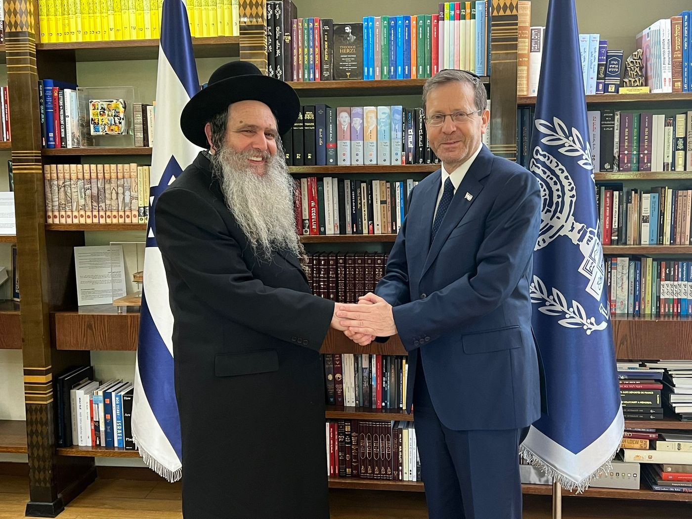 הנשיא נפגש עם הרב ארוש: צו השעה, אחדות עם ישראל