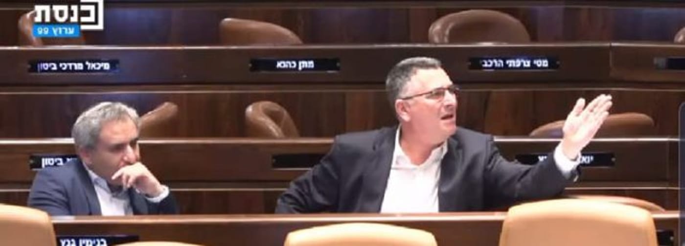 גדעון סער משיב לקריב