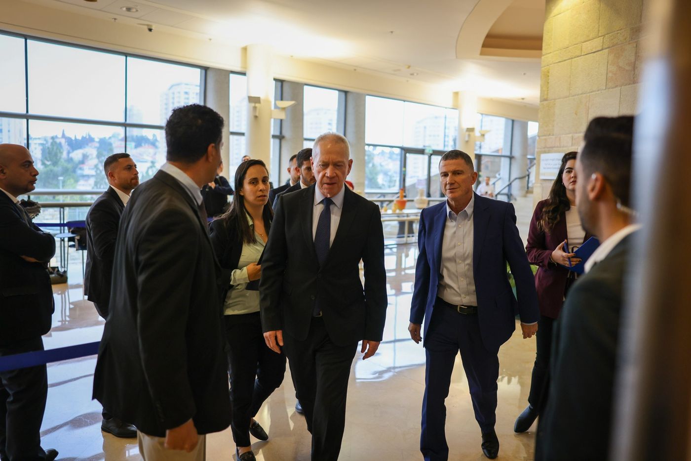 אדלשטיין: "זה לא עיתוי לפיטורי שר ביטחון"