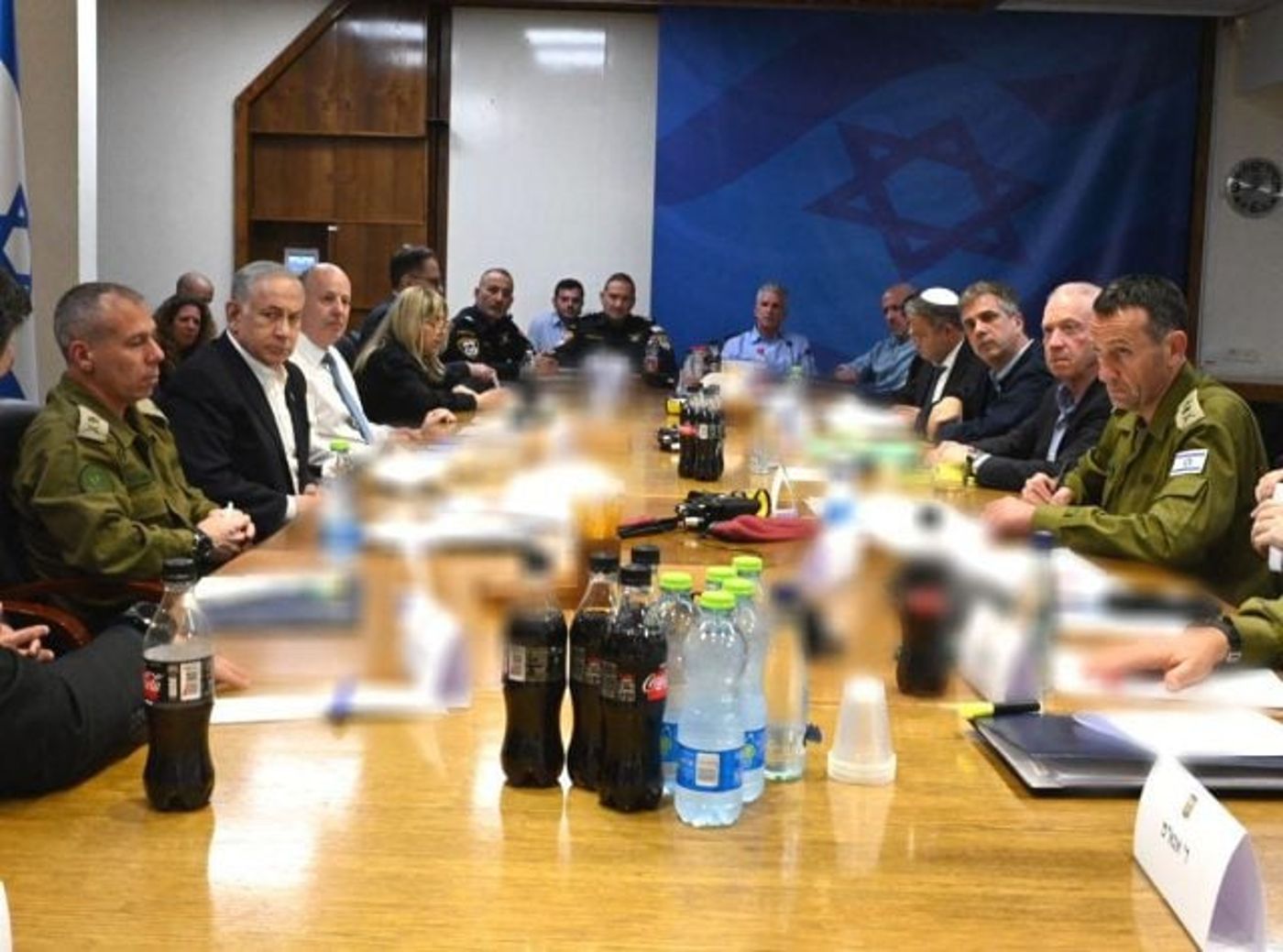 ישיבת הקבינט, ארכיון