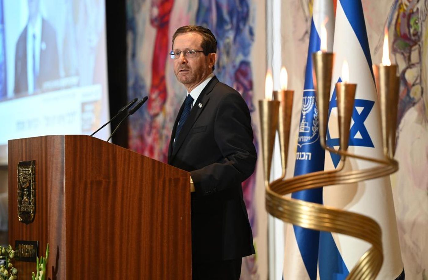 הנשיא הרצוג בטקס: "קורא לכולנו להתלכד ולהתאחד"