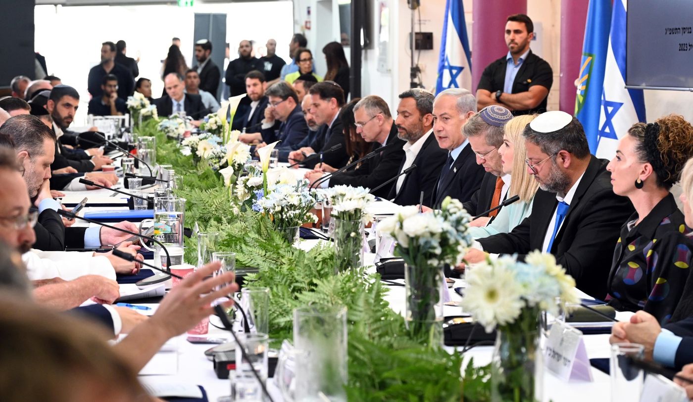 נתניהו בשדרות: "עוטף עזה הוא עוטף ישראל"