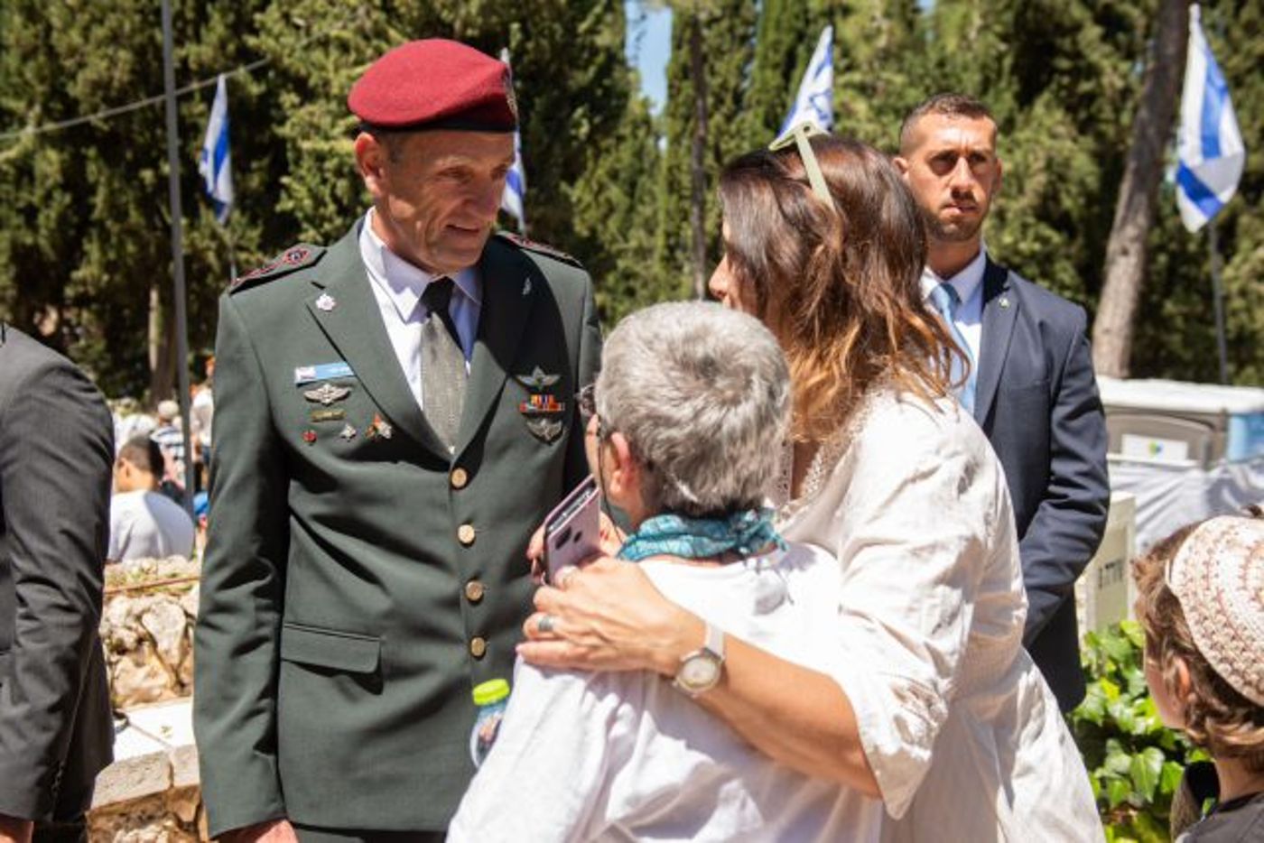 הרמטכ"ל בשיחה עם משפחות שכולות (דו"צ)