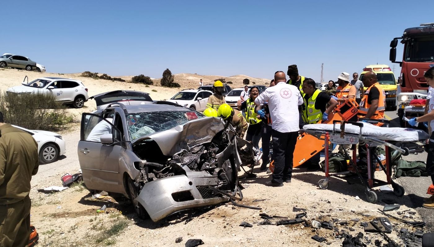 הנפגעים בתאונה בנגב: משפחה מהיישוב נוקדים
