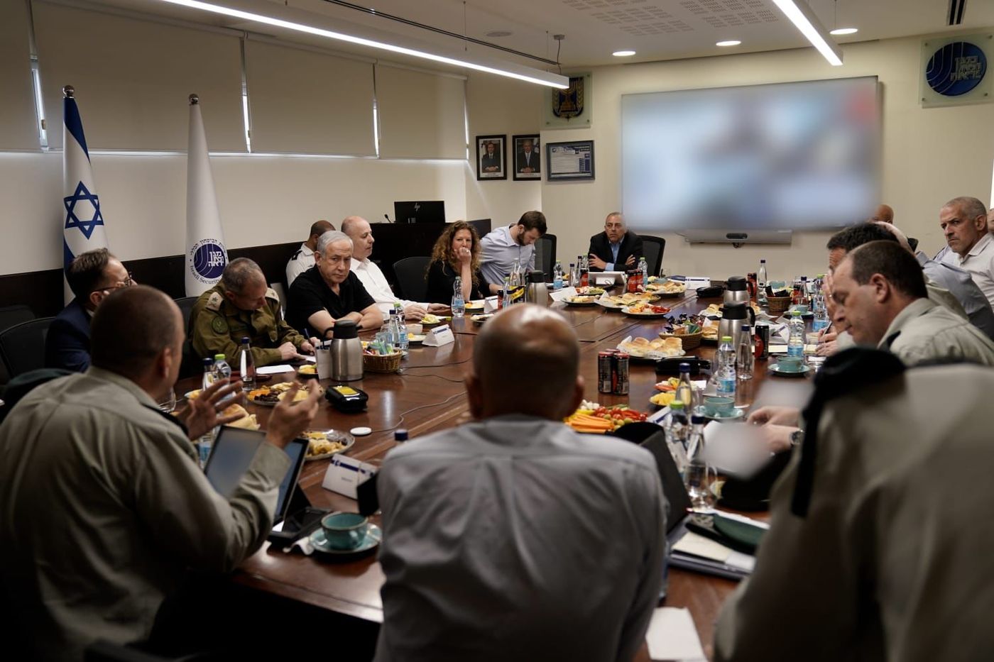 מבצע מגן וחץ: נתניהו יכנס את הקבינט המדיני ביטחוני