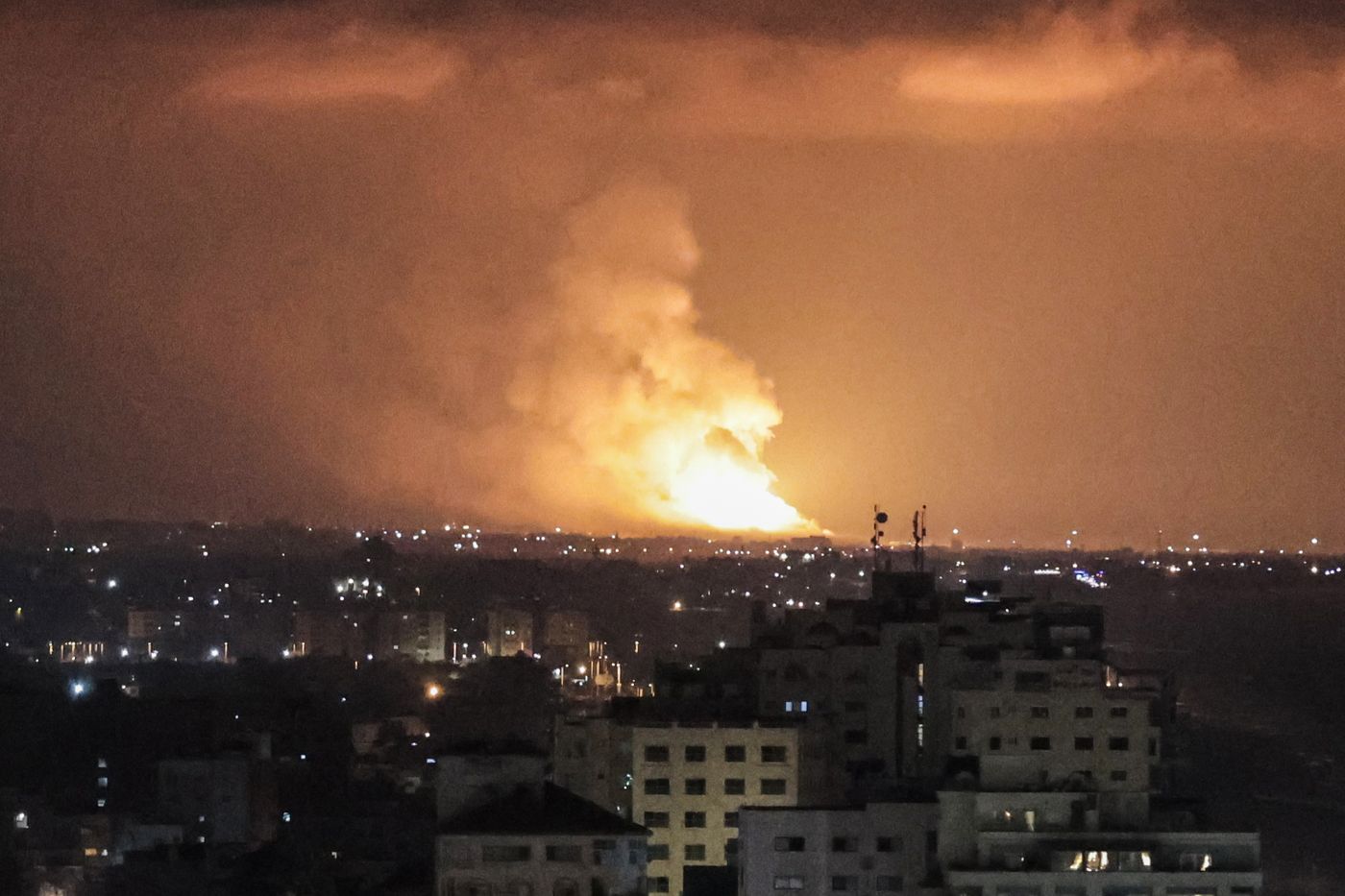 צה"ל ממשיך בתקיפות: צפו בהשמדת יעדים של הגא"פ