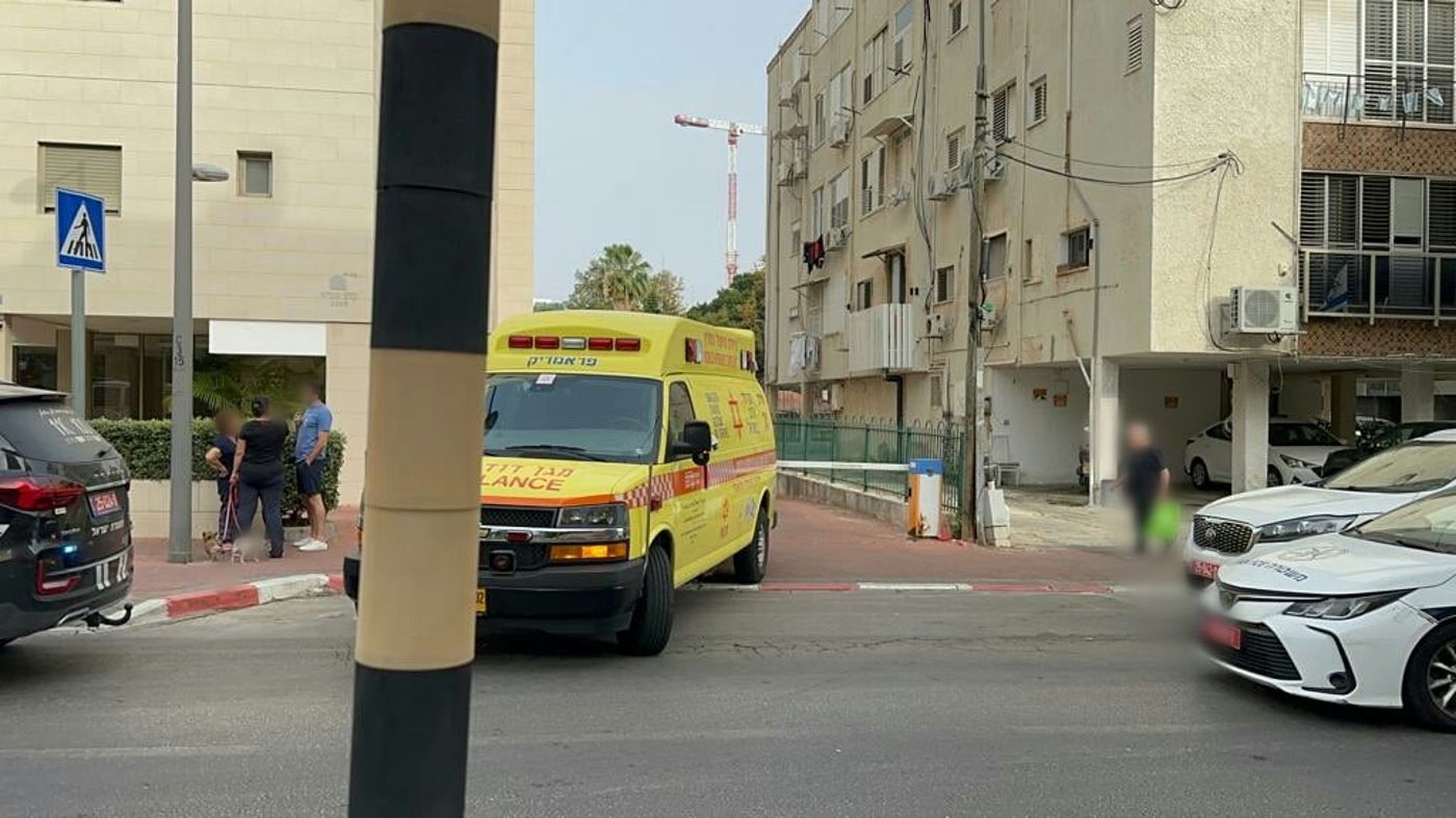תוך שעה: שלושה פועלים נפצעו בתאונות עבודה