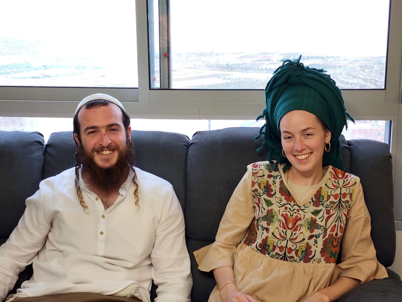 שנה וחצי אחרי רצח בעלה – אתיה דימנטמן התארסה