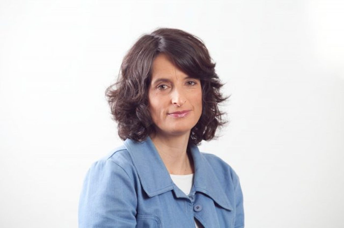 מירב ארלוזורוב