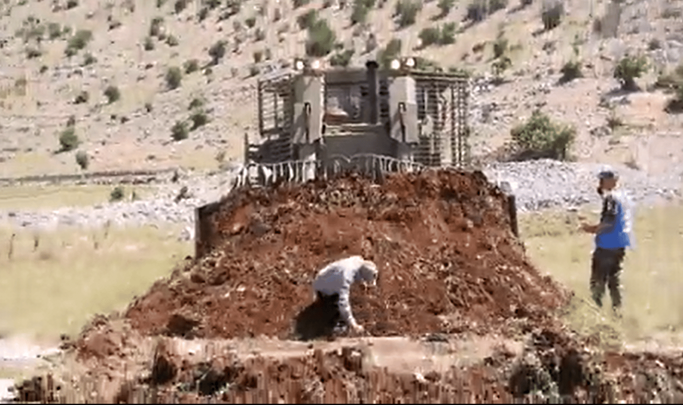 קרב הגבול: דחפור צבאי קובר פעיל חיזבאללה | צפו