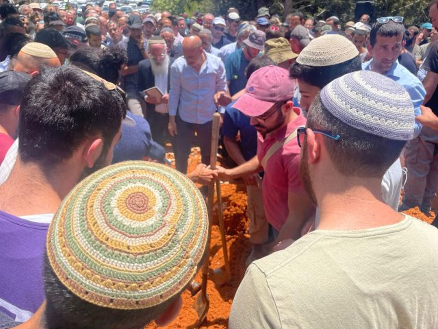 הלוויה רביעית: עופר פיירמן הובא למנוחות