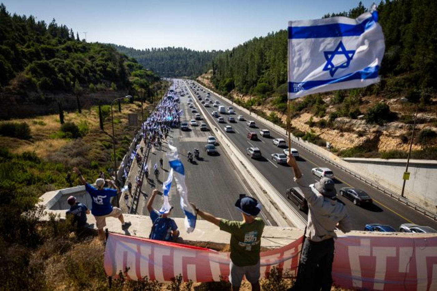 המפגינים על כביש 1 היום
