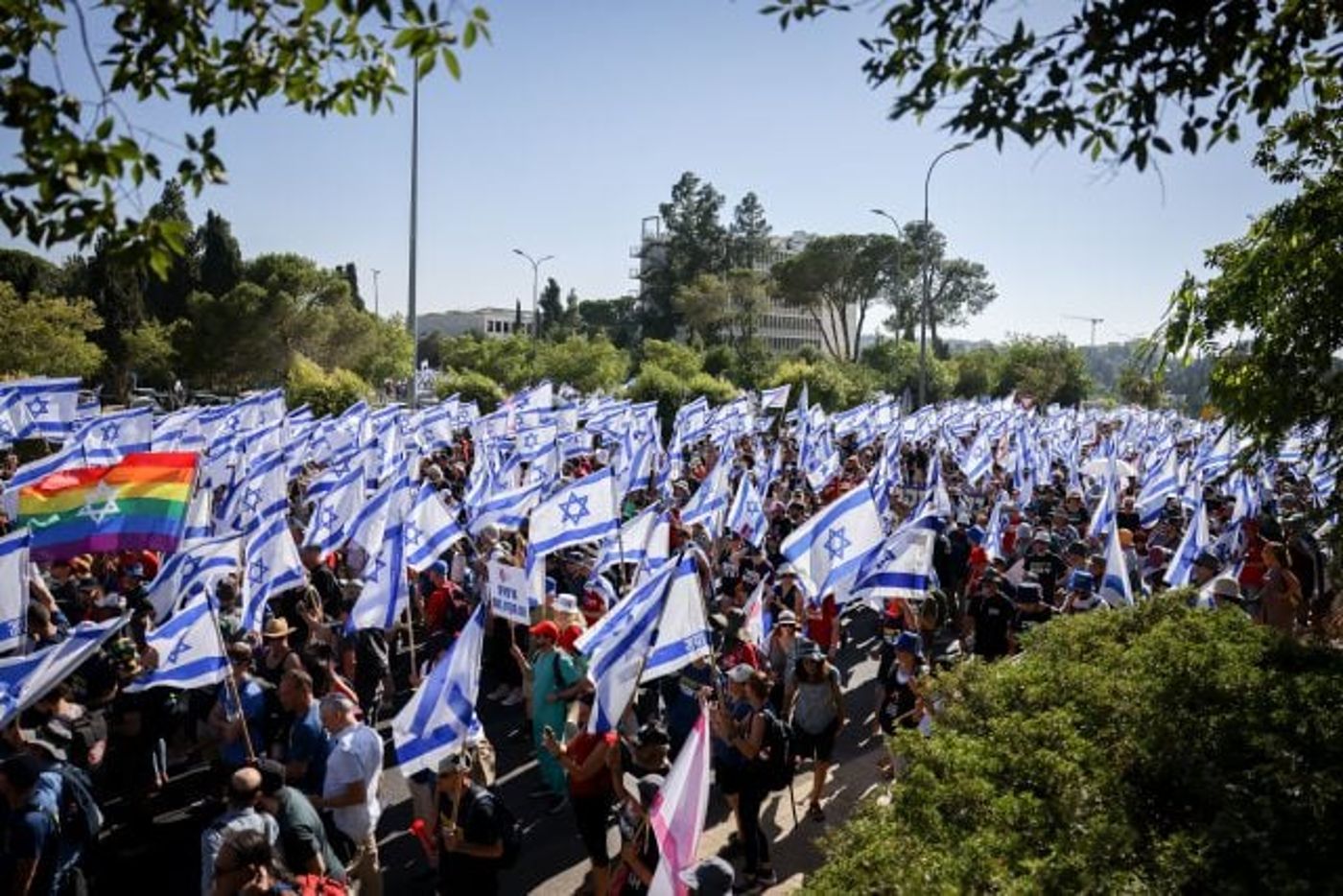 מחאה ליד הכנסת