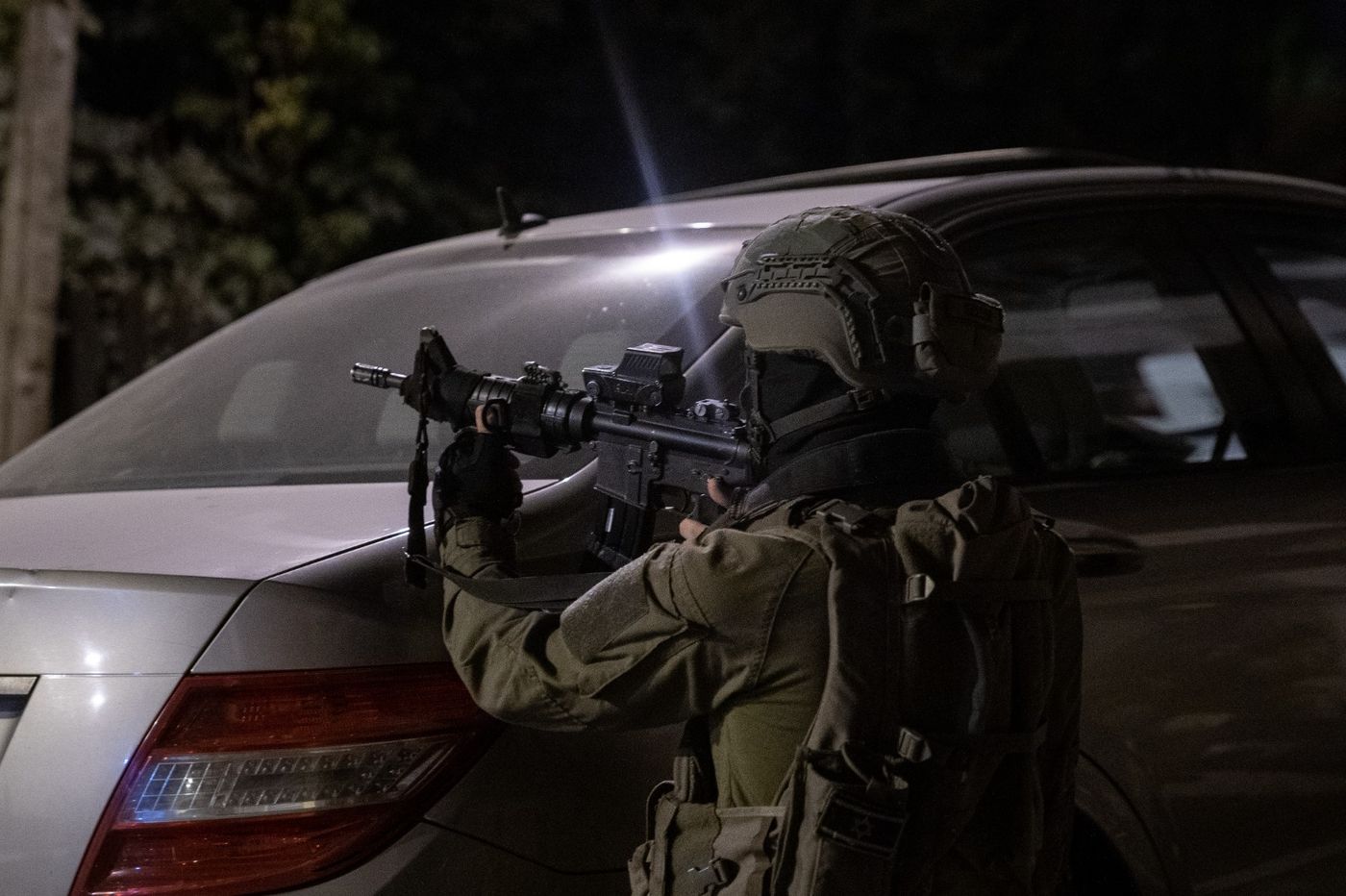 32 מבוקשים נעצרו ביו"ש, נתפסו כלי נשק וסמים