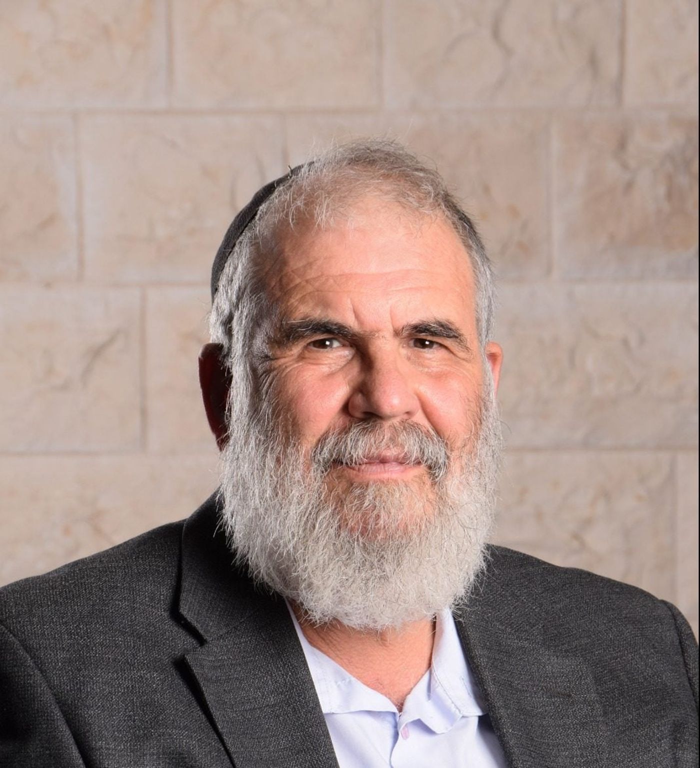 על מוסר יהודי ומוסר נוצרי / תגובה לרב בן שעיה