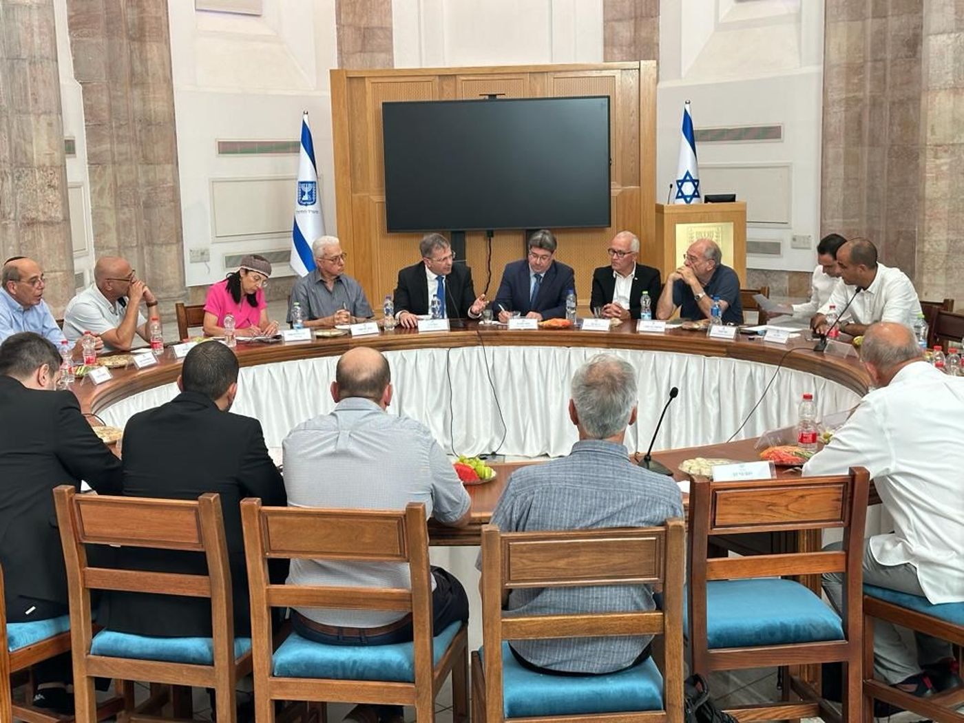 "לא תהיה פגיעה": הצהרה חריגה של קיש ואקוניס