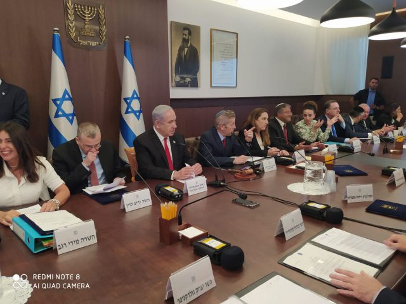 רה"מ נתניהו בישיבת הממשלה היום