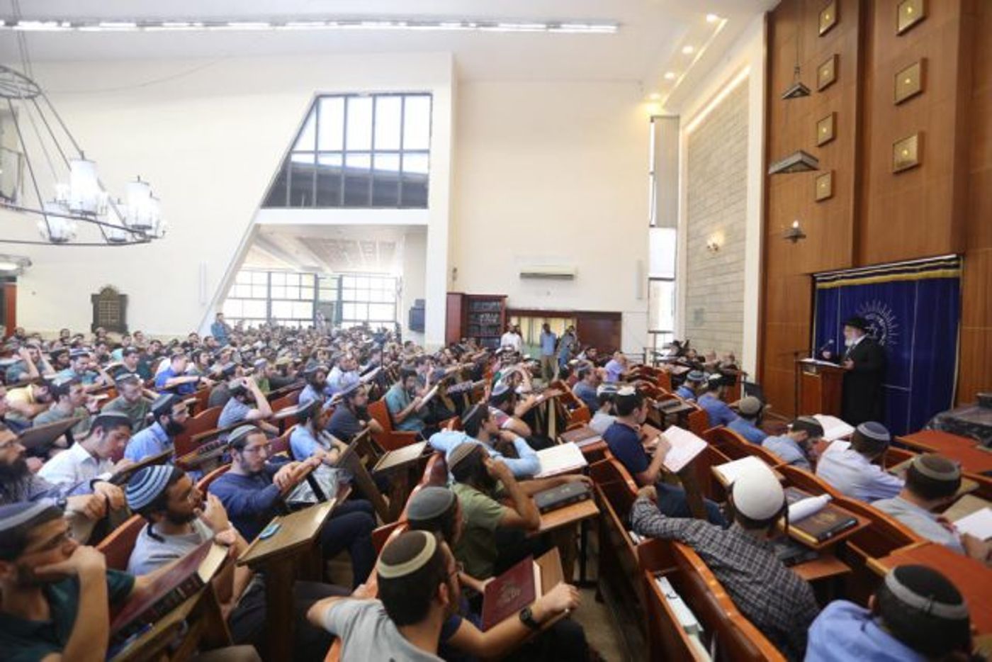 ישיבת מרכז הרב היום