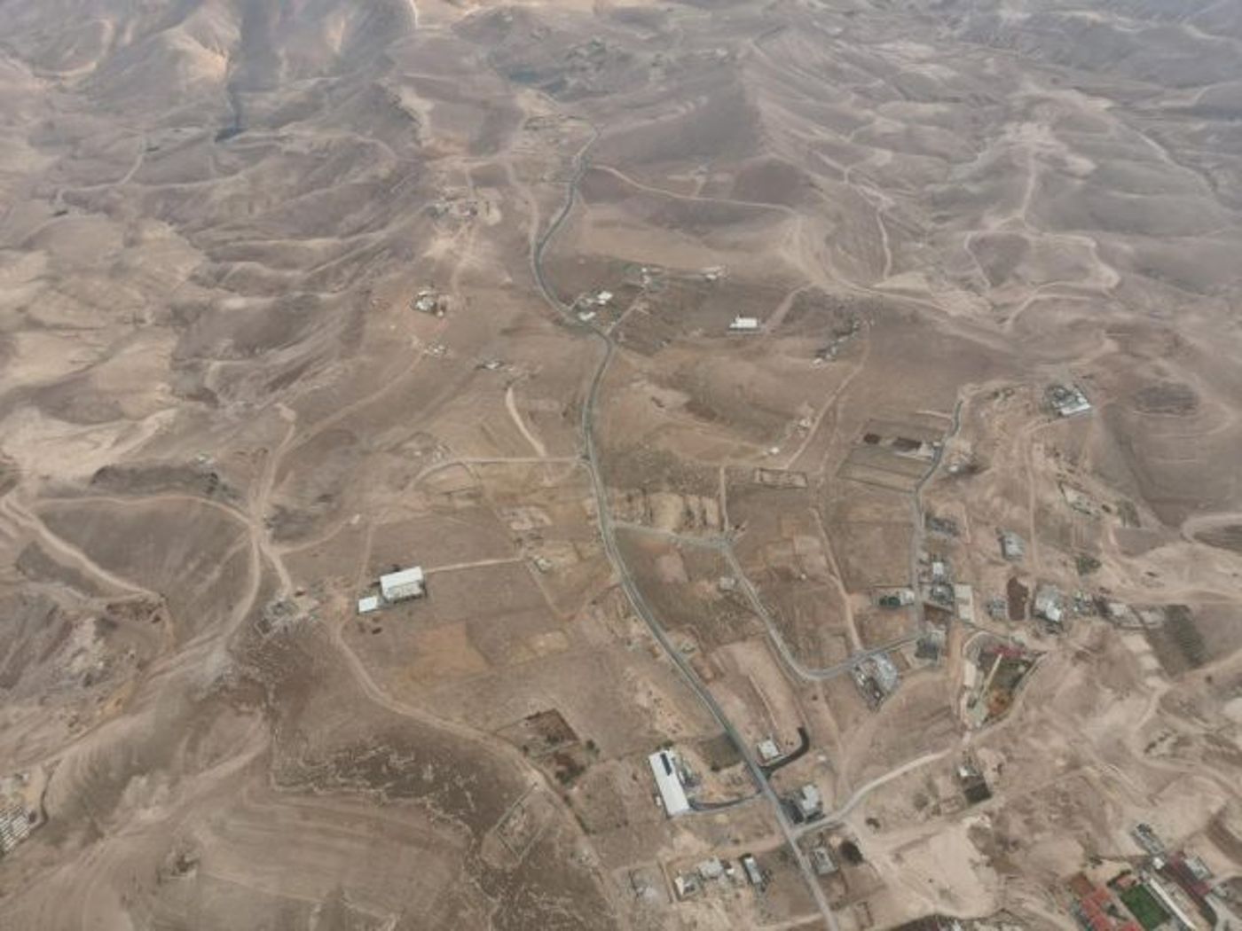 הבנייה הערבית הבלתי חוקית