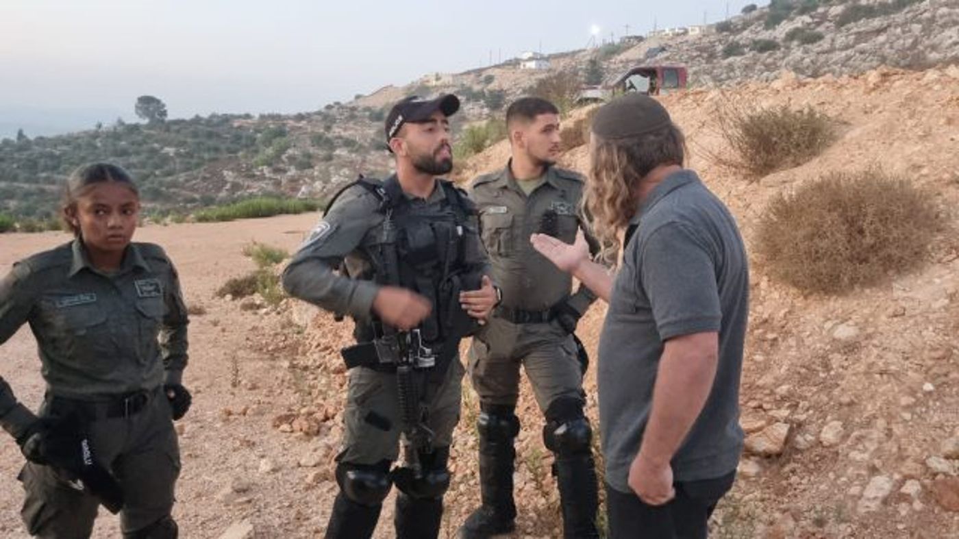 ללא קרדיט