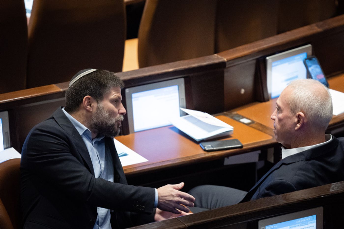 בלי שסמוטריץ' ידע: המינוי הרגיש של יואב גלנט