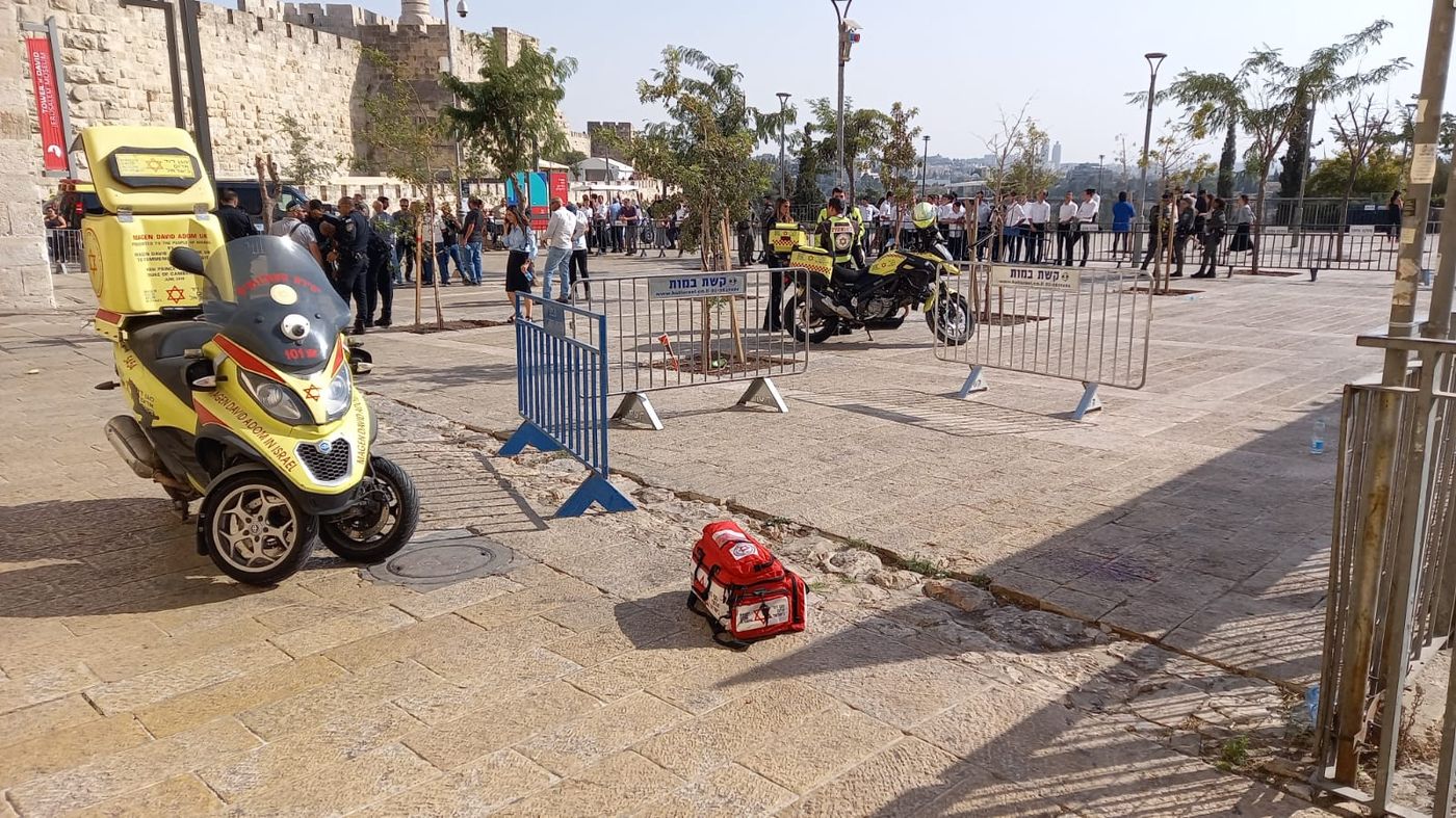 פיגוע דקירה בירושלים: 3 פצועים סמוך לשער יפו