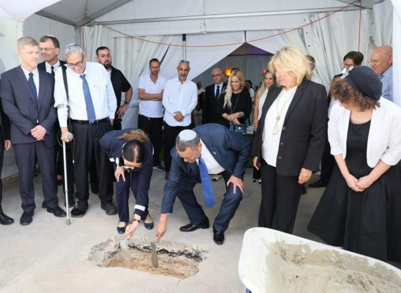 שיתוף פעולה בין הנשיאה חיות לראש העיר משה לאון