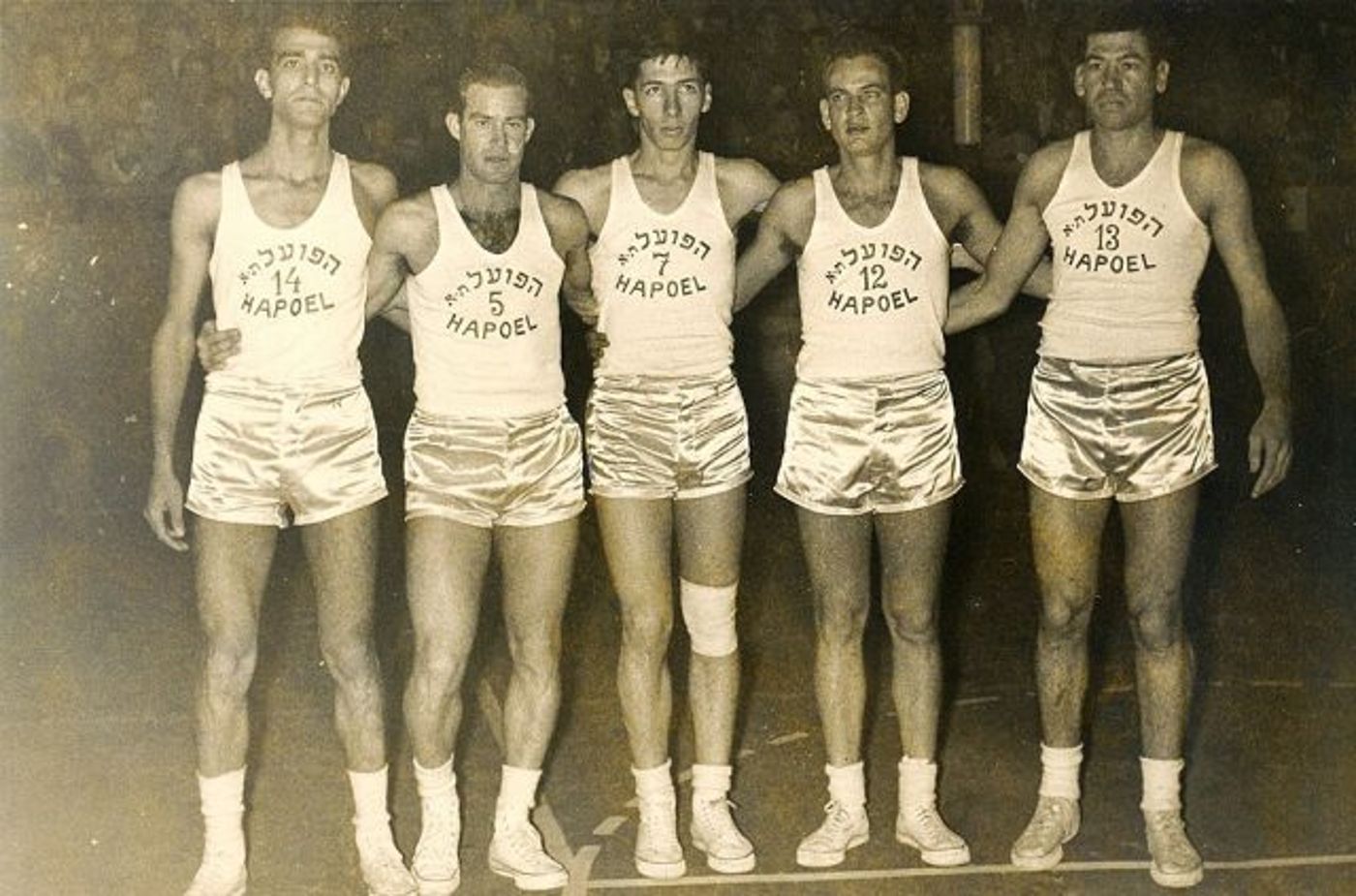 אלופת המדינה 61-62
