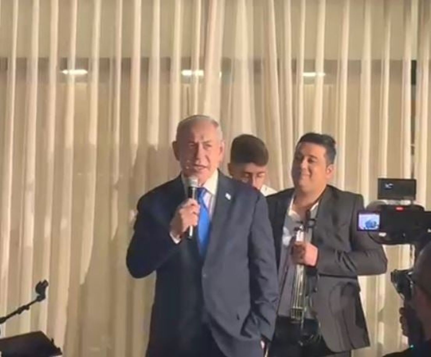 נתניהו בגיבושון: "בסוף אנחנו תמיד מסכימים"