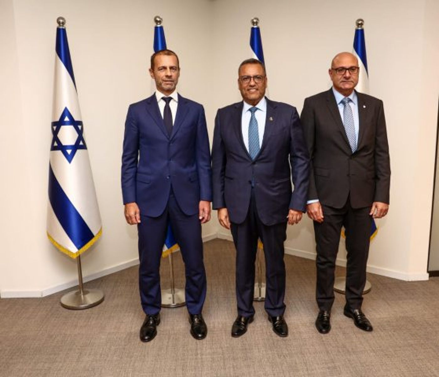 הפגישה עם נשיא אופ"א