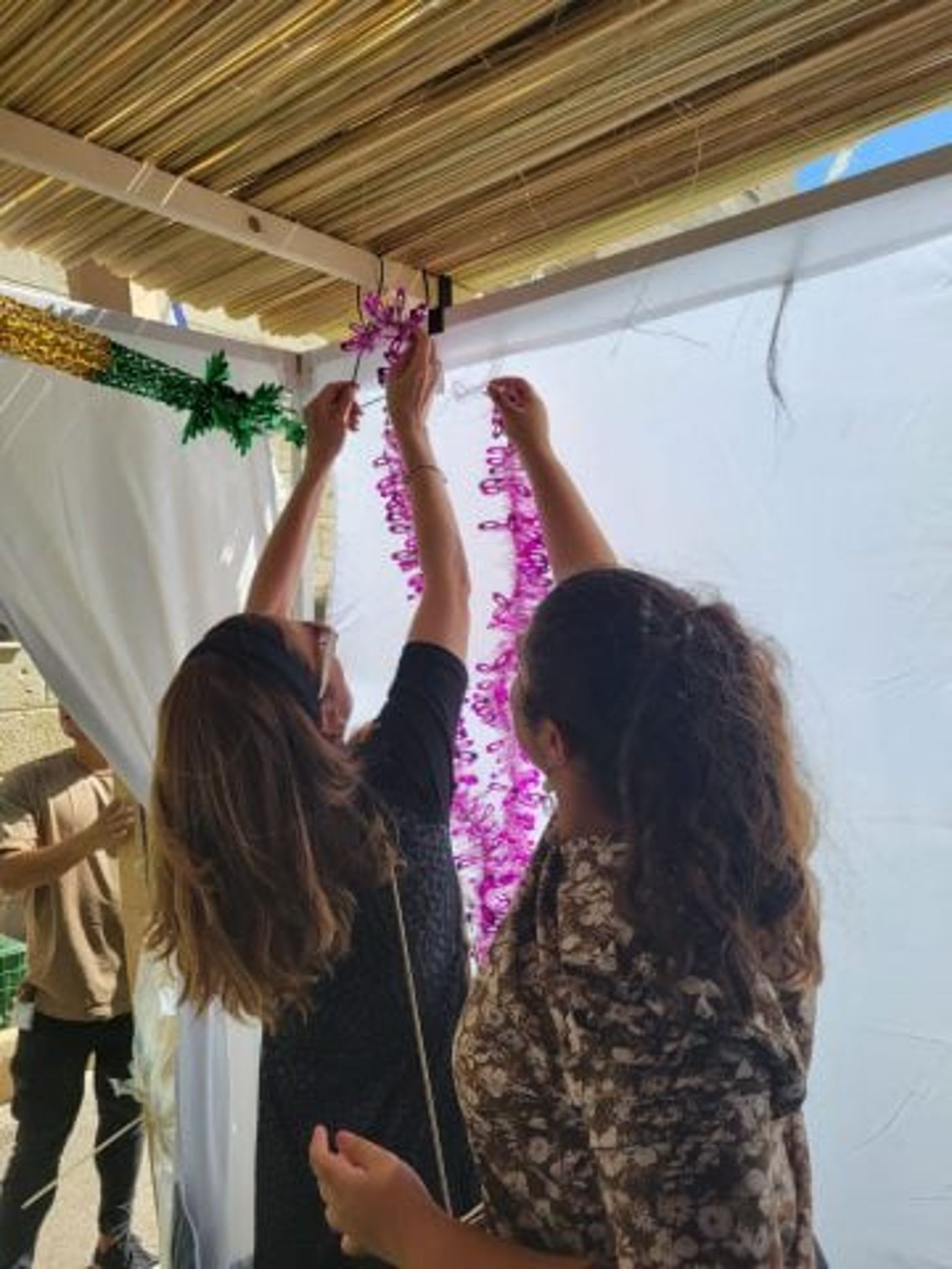 לקראת סוכות: היוזמה המרגשת של מיכל וולדיגר