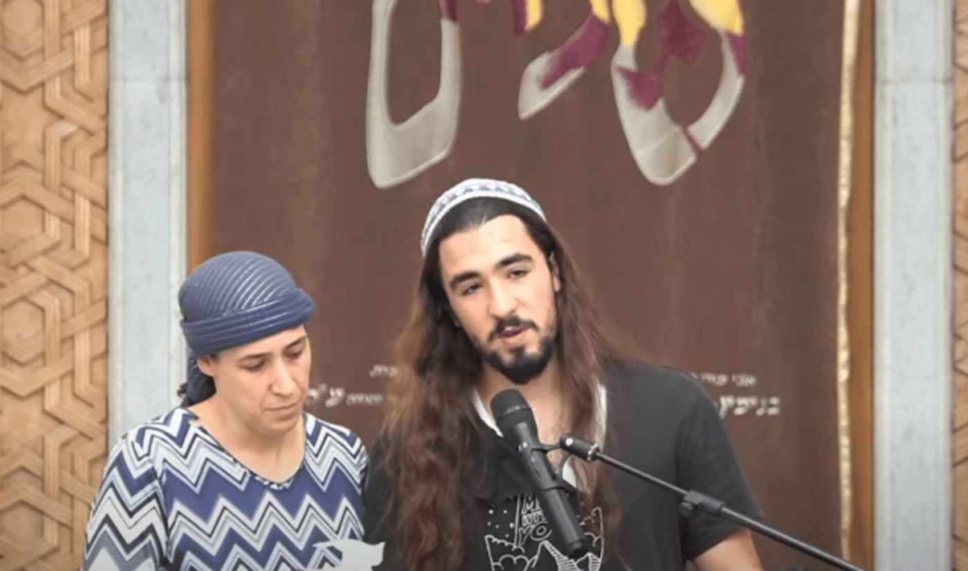 אמו של אלחנן קלמנזון ז"ל: הייתה לו אהבת אמת לעם