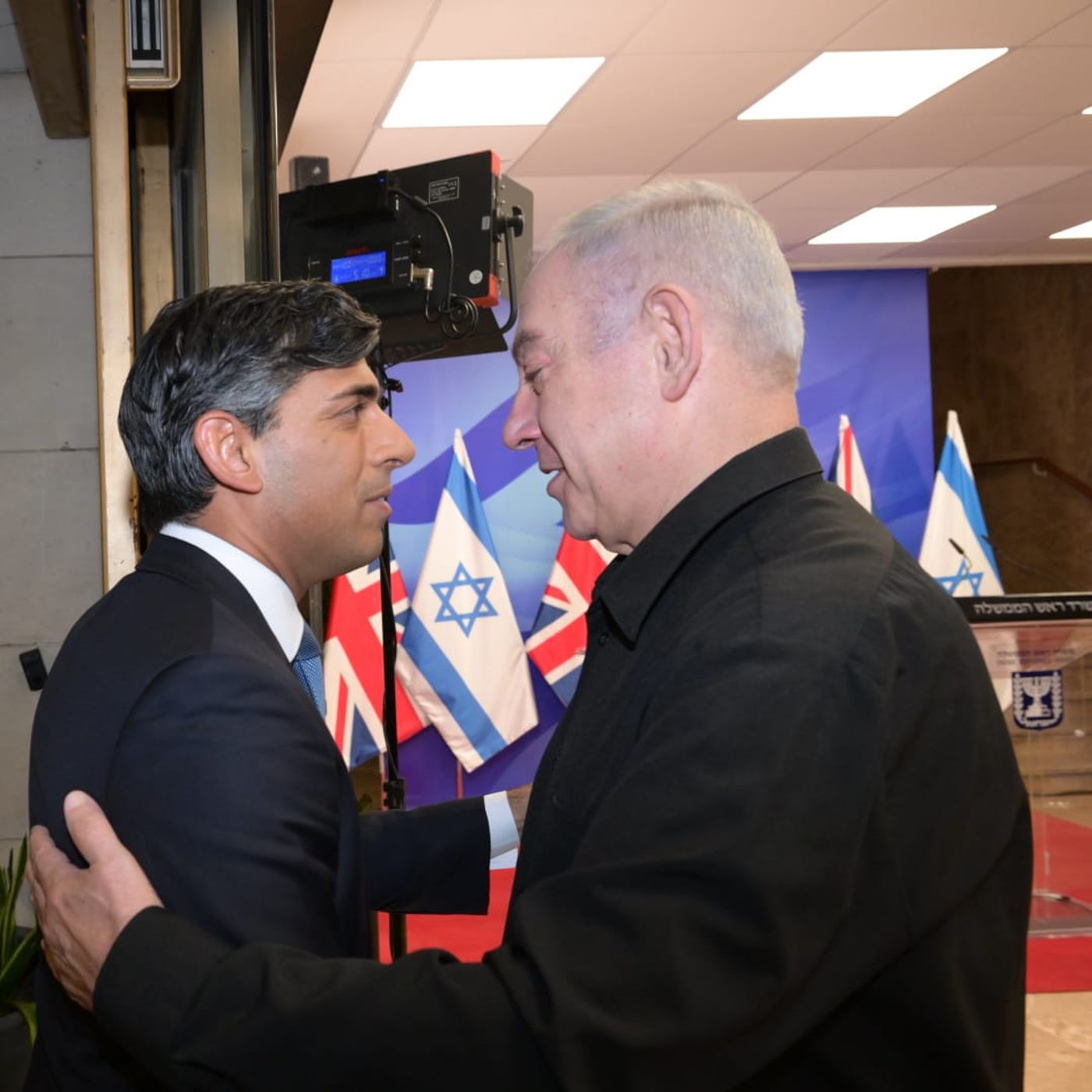 "נלחמתם בנאצים, כך גם צריך להילחם בחמאס"