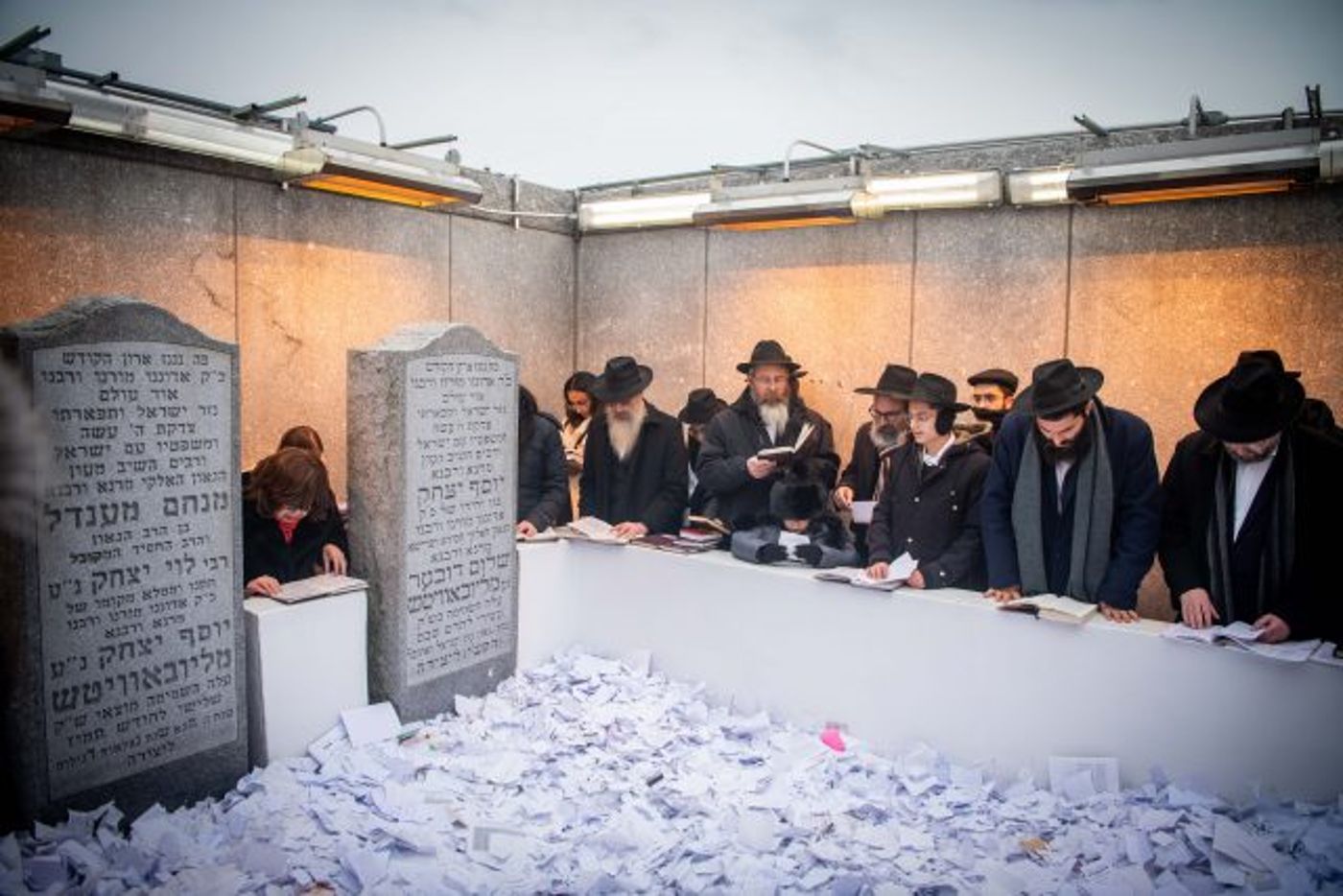 "האוהל", מקום ציונם של אדמו"רי חב"ד