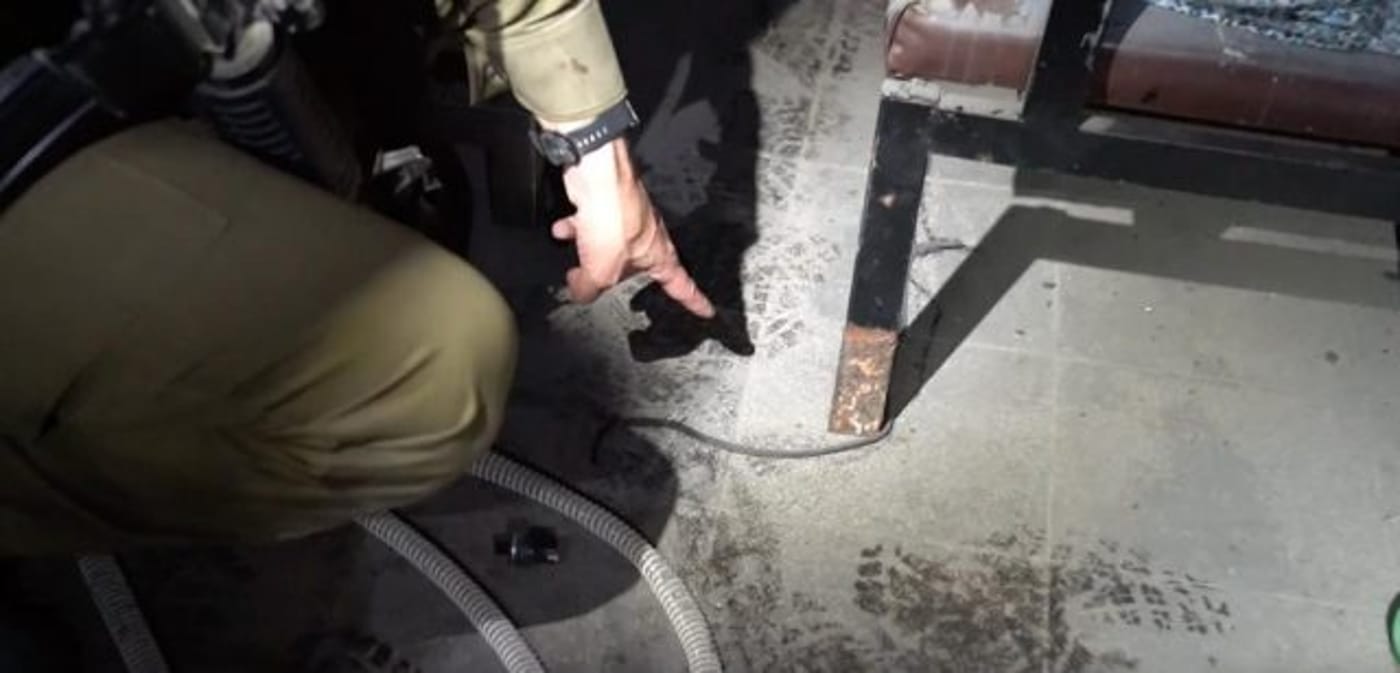 חבל שאיתו נאזקו חטופים לכיסא