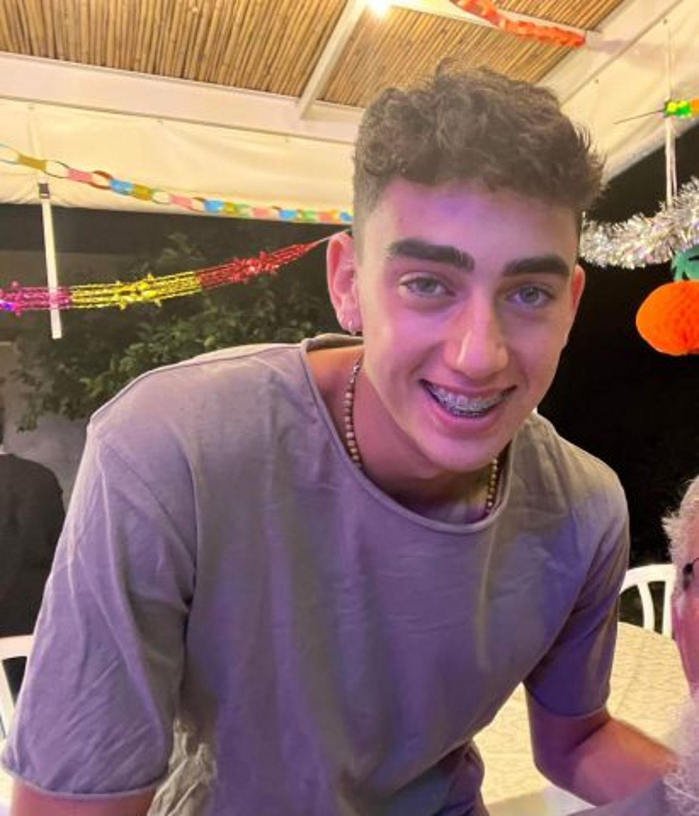 אופיר אנגל