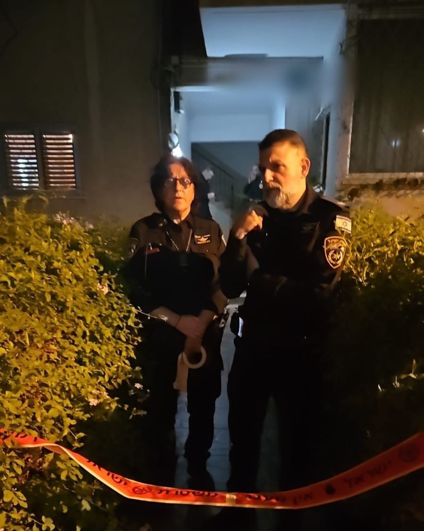 רמת גן: גבר ואישה נמצאו ללא רוח חיים בדירה