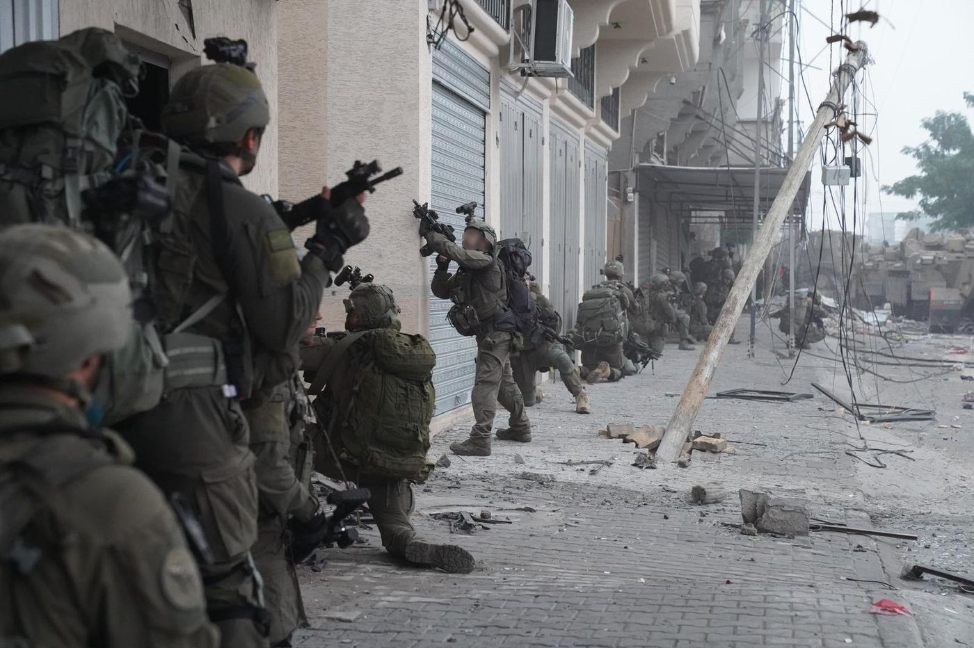 הותר לפרסום: כוחות דובדבן לוחמים בלב חאן יונס | צפו