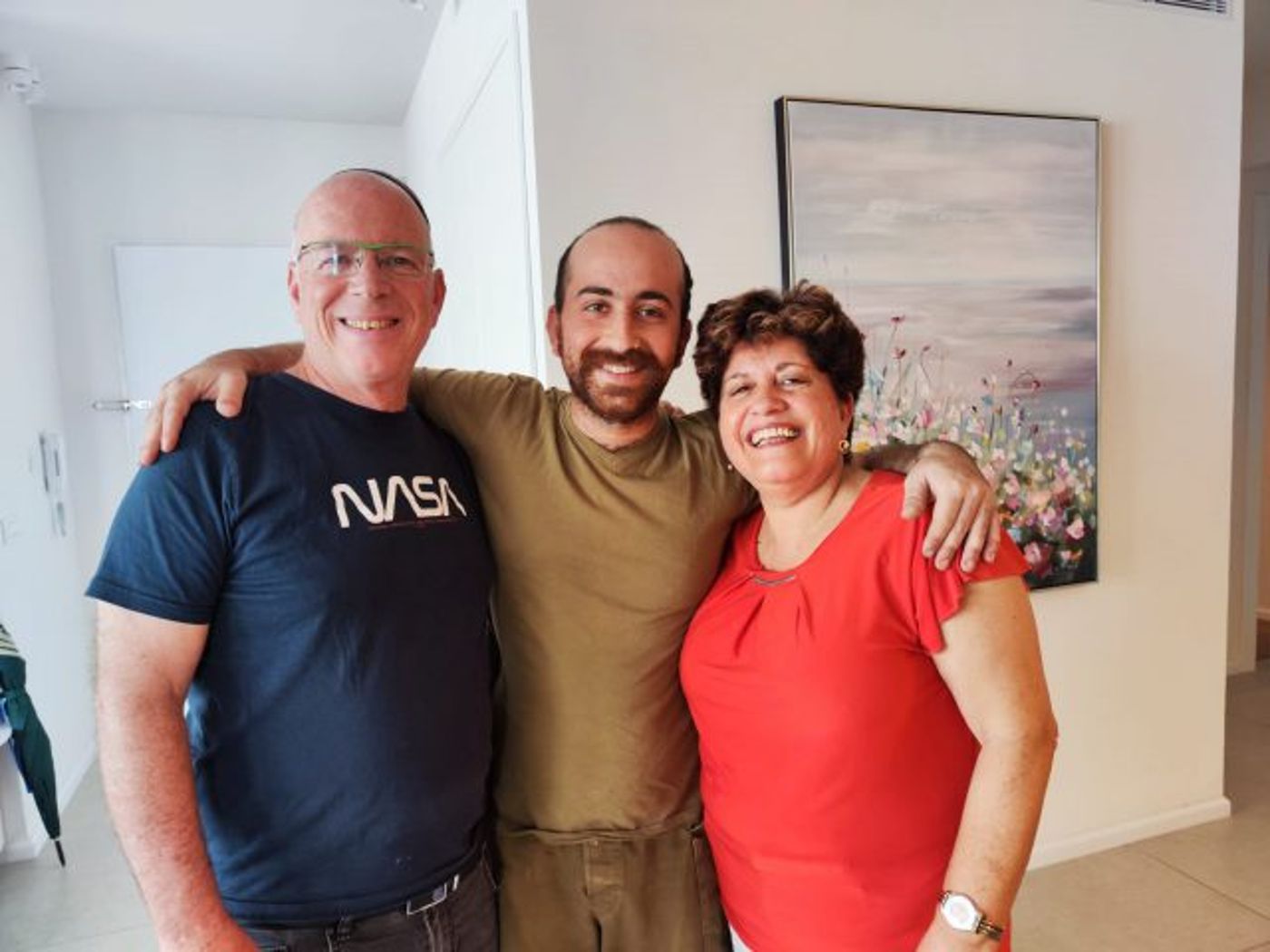 אור ברנדס: הלוחם שראיין ושימח חיילים בקשר בעזה