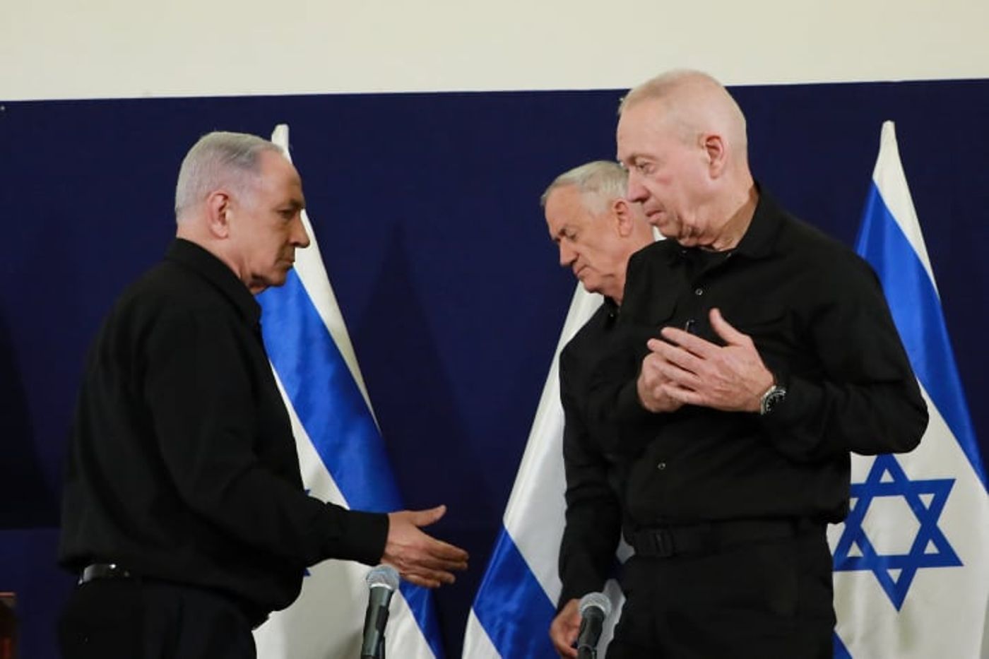 סקר מנדטים: גוש נתניהו ממשיך להתרסק