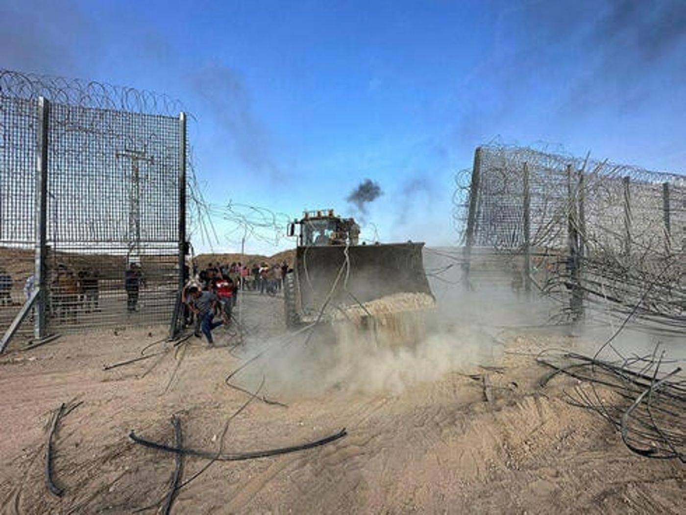 תוכנית כניעה: מיליארדים לחומות ומכשולים בגבולות