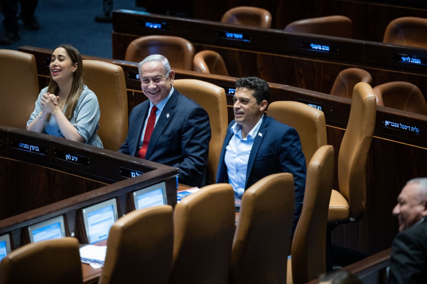 חוזר לכנסת: השר מהליכוד מתפטר מתפקידו
