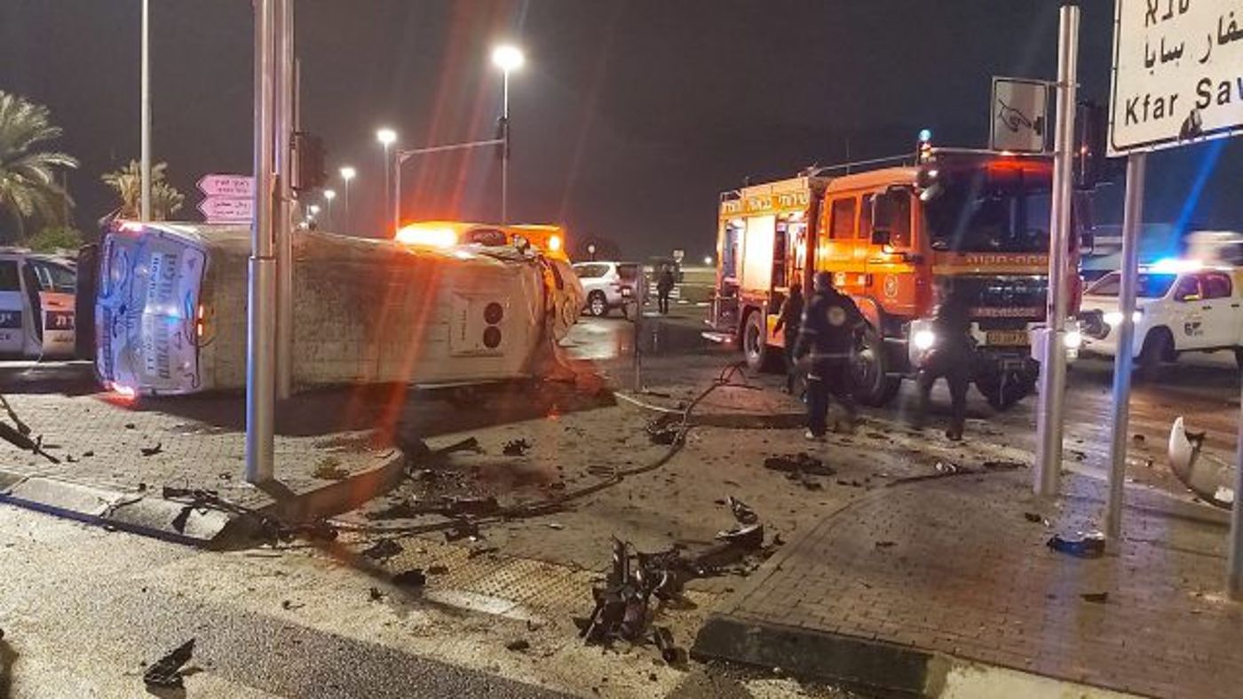 תאונה קטלנית בראש העין: נהג נהרג ועוד 2 פצועים