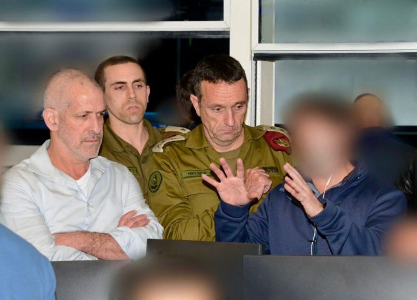 התמונות הדרמטיות- תיעוד מתוך חמ"ל מבצע החילוץ