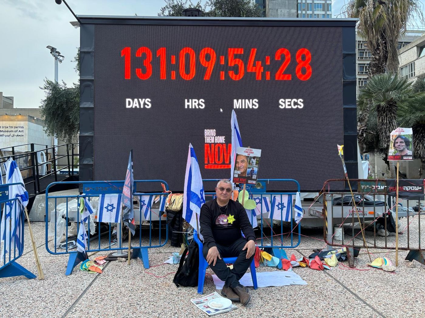 הצעד החריג של אח החטוף: "עד שהממשלה תתחייב"