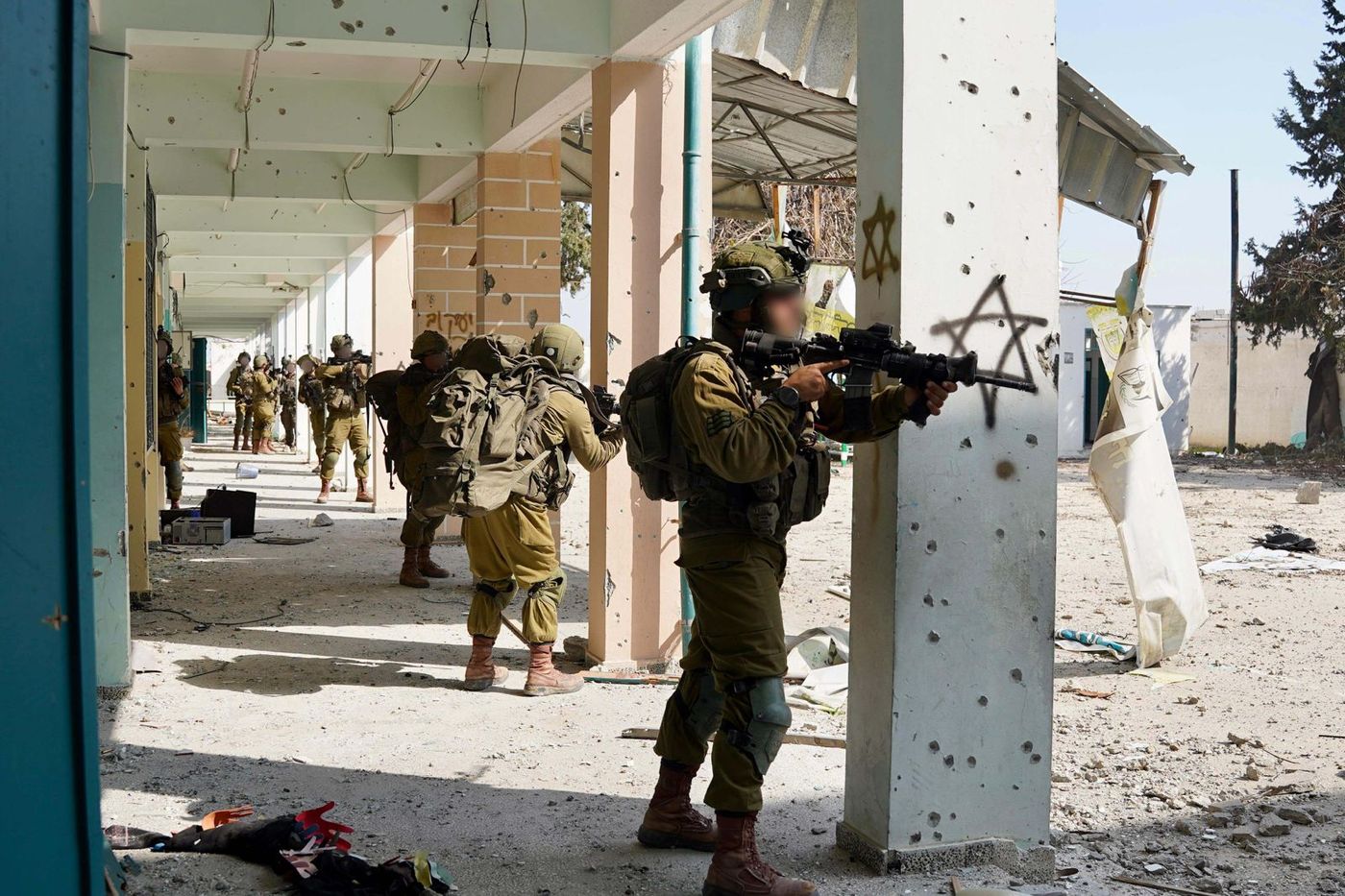 חאן יונס: מחבלי חמאס נתפסו מנסים לברוח